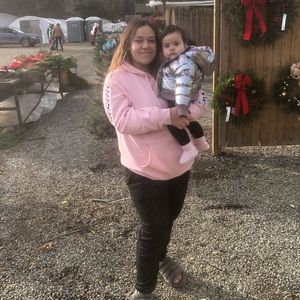 Meet your Posher, Bella